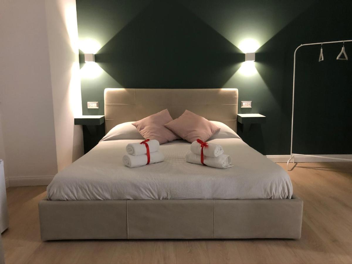 Nsh Apparthotel, Napoli Centro エクステリア 写真