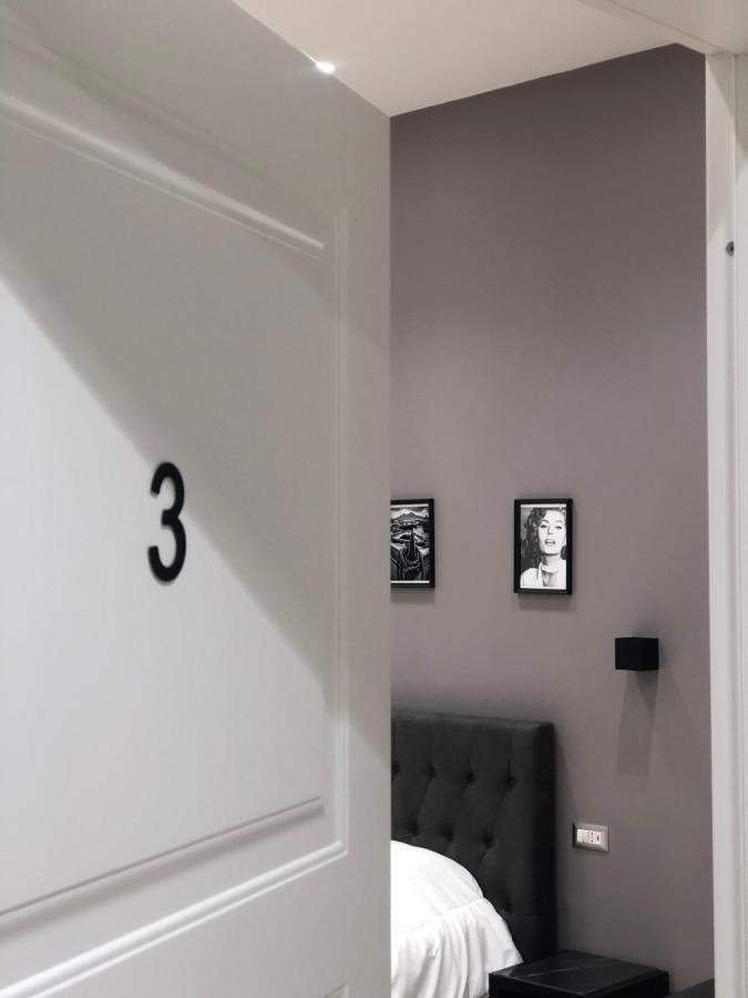Nsh Apparthotel, Napoli Centro エクステリア 写真