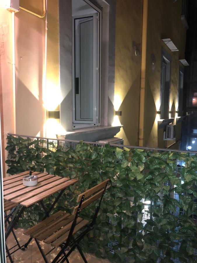 Nsh Apparthotel, Napoli Centro エクステリア 写真