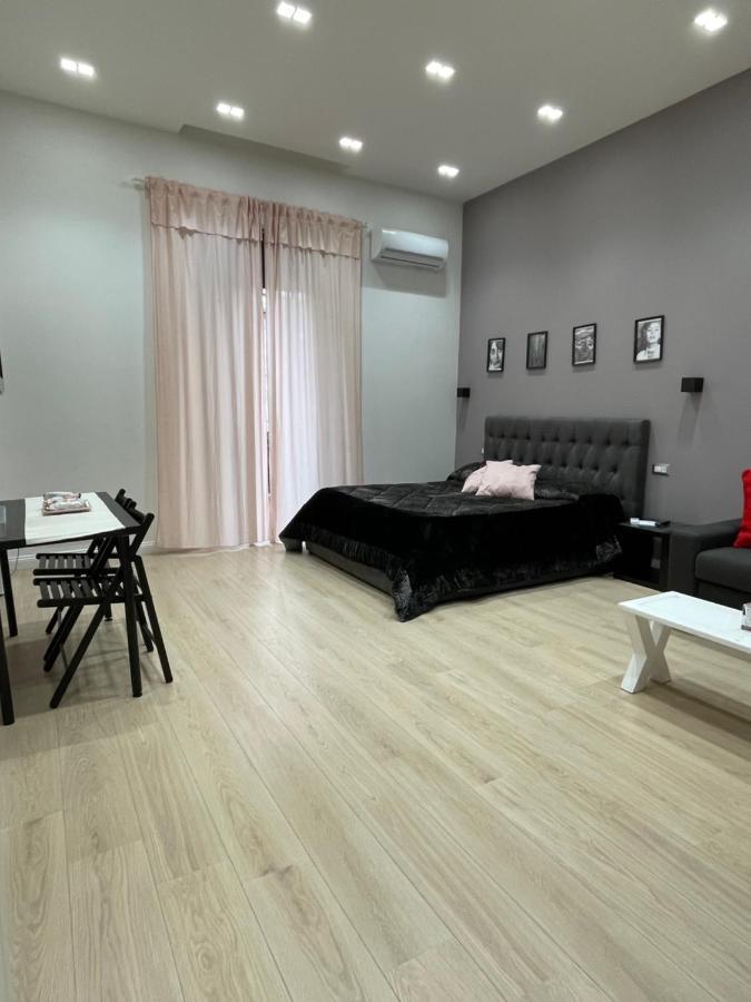 Nsh Apparthotel, Napoli Centro エクステリア 写真