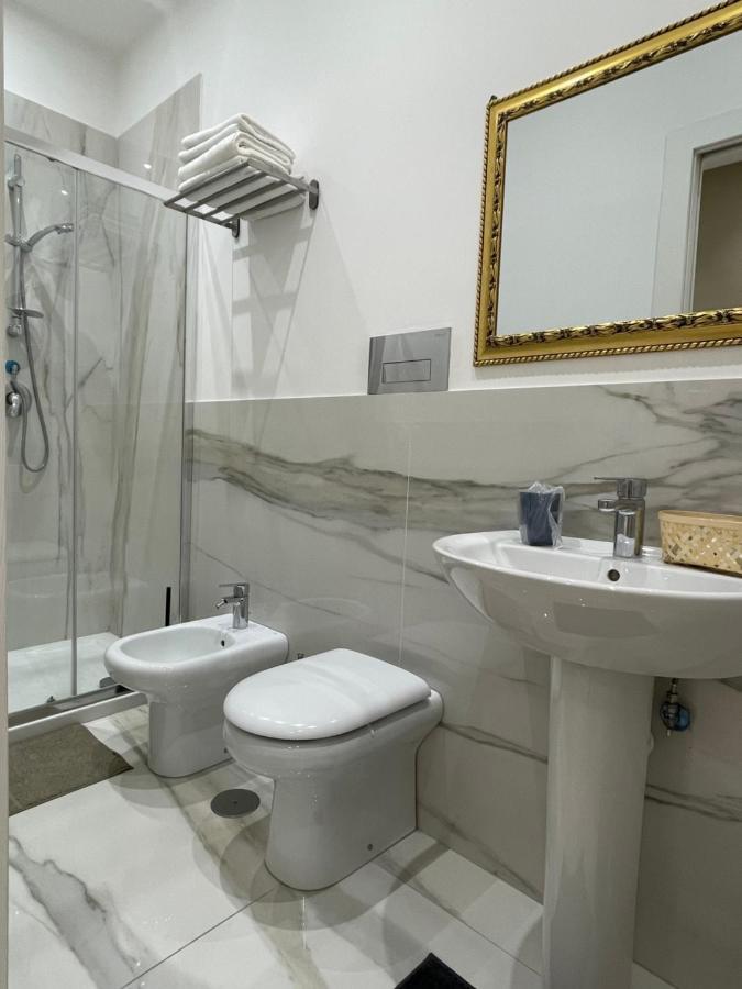 Nsh Apparthotel, Napoli Centro エクステリア 写真