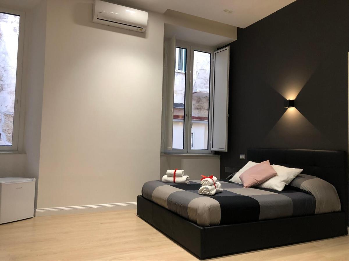 Nsh Apparthotel, Napoli Centro エクステリア 写真